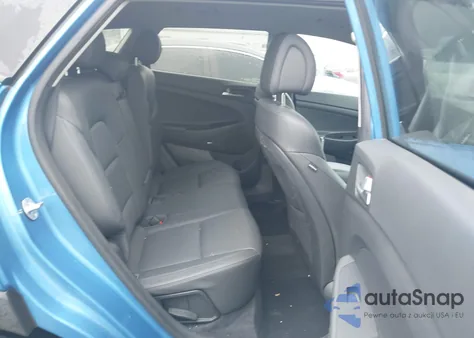 2017 Hyundai Tucson Se Plus z USA, uszkodzony, nr VIN KM8J3CA43HU438588